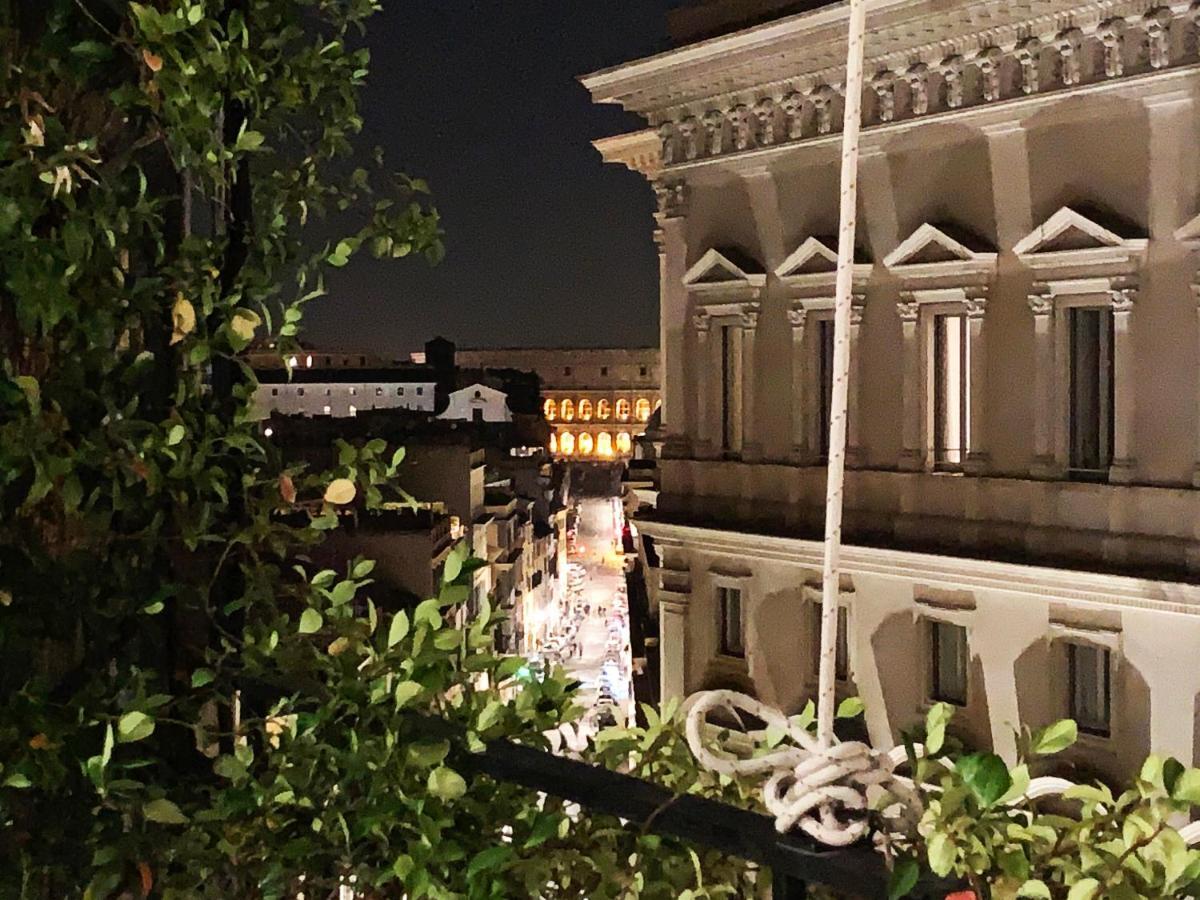 Casa Terrazza Colosseo ローマ エクステリア 写真